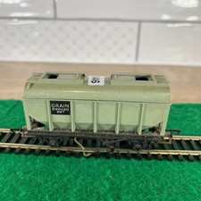 Hornby B85040 R.215 Bulk Grain Wagon - 00 Gauge - Model Railway - Truck - 546