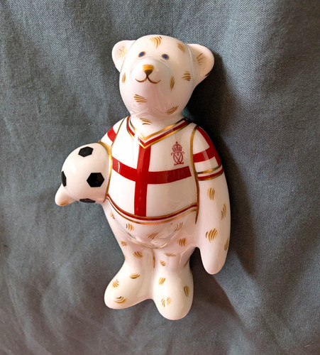 Royal crown derby england - crown,