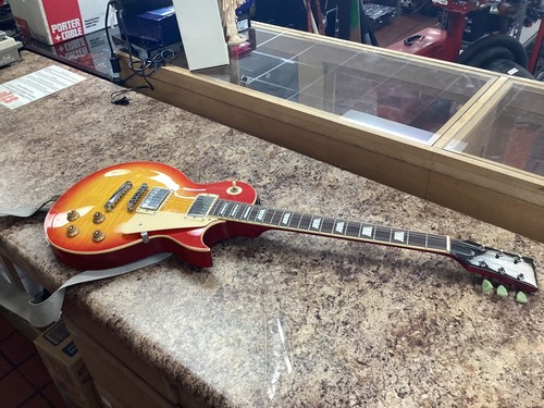 Electric guitar vintage v100hb - electric,