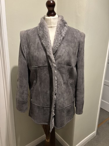 Women sheepskin jacket - women’s,