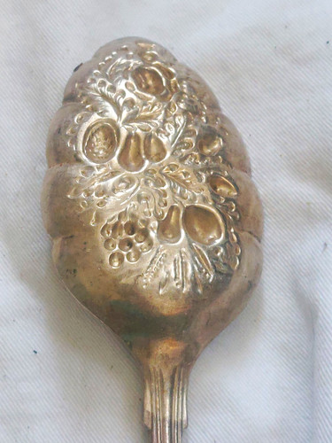Silverplate collectable spoon - silverplate,