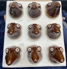 Chicken Head Freestanding