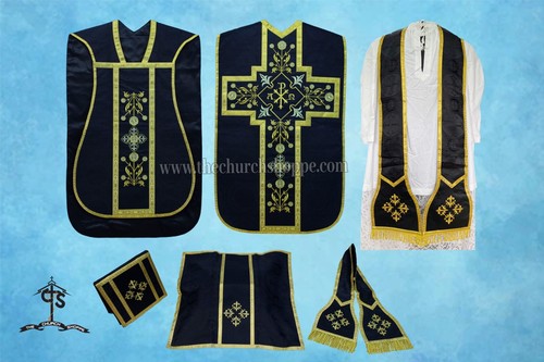 Black roman chasuble - black,