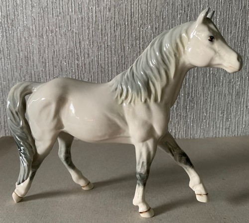 Royal doulton horse - doulton,