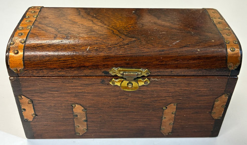Vintage lidded box - box, tallent