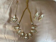 Indian Jewellery Set- Mother of pearl style