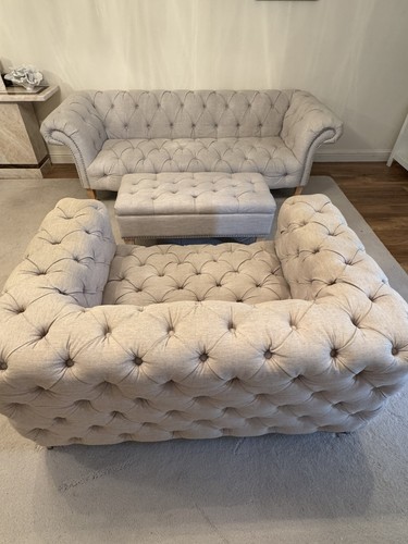 Tufted chesterfield sofa - chesterfield,