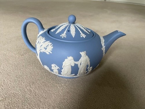Wedgewood jasperware blue - jasperware,