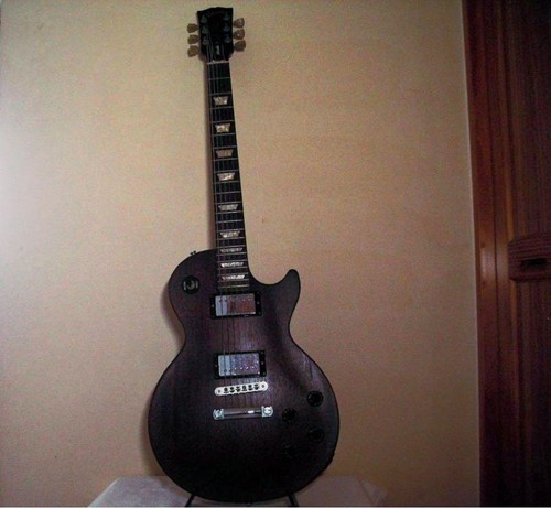 Gibson les paul model - gibson,
