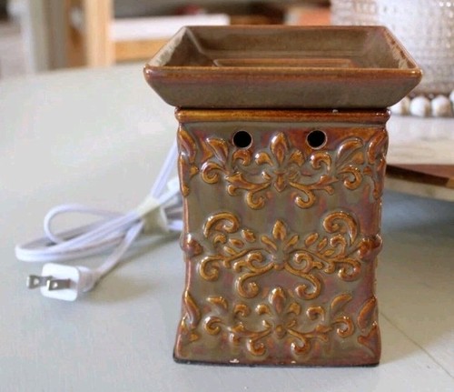 Scentsy full size rustic - scentsy,