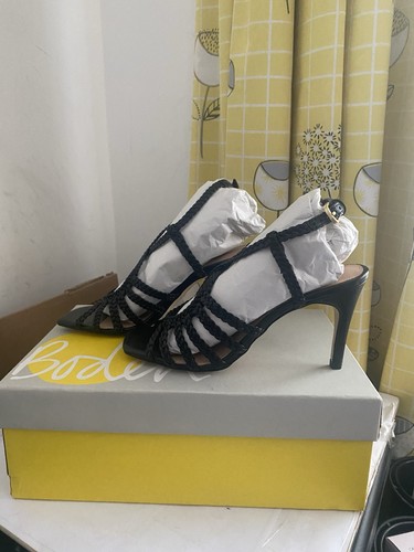 Boden black leather sandals - black,