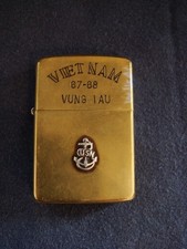 Vintage Vietnam Zippo lighter