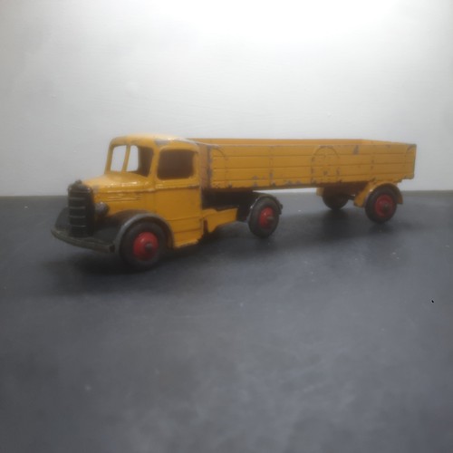 Dinky toys bedford truck and - truck,