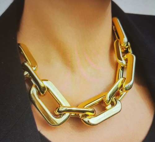 Retro gold colour square thick - retro,