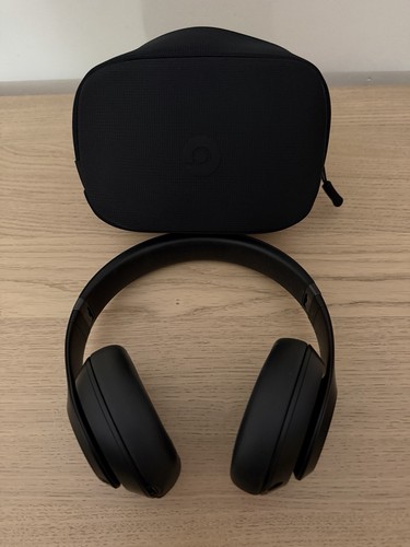 Beats studio pro - beats,