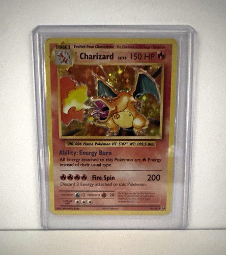 Tcg charizard holo - rare, 11/108