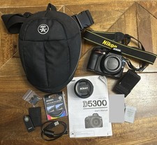 Nikon D5300 DSLR + AF-P