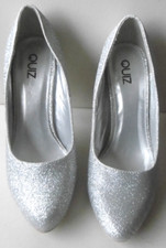 NEW & UNWORN "QUIZ" LADIES SILVER SPARKLE COURT SHOES SIZE 6 IDEAL WEDDING SHOES