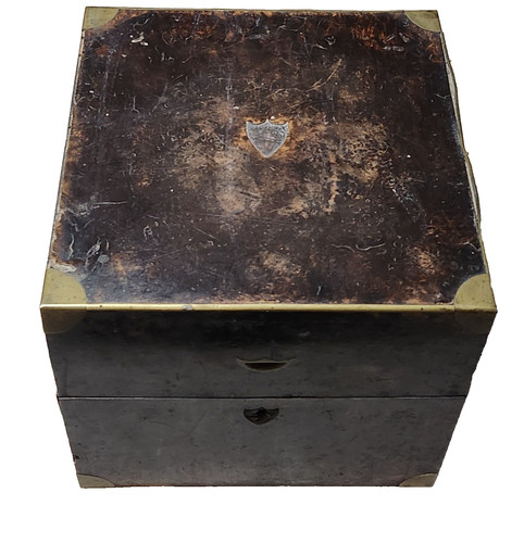 Beautiful antique tantalus - beautiful,