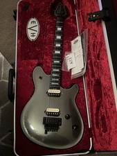 Evh Wolfgang Usa Silver  2022 model                       s/n WG11800A