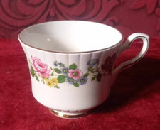 ROYAL STAFFORD EVESHAM TEA CUP