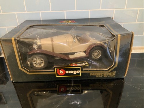 Burago scale diecast 3009 - burago,