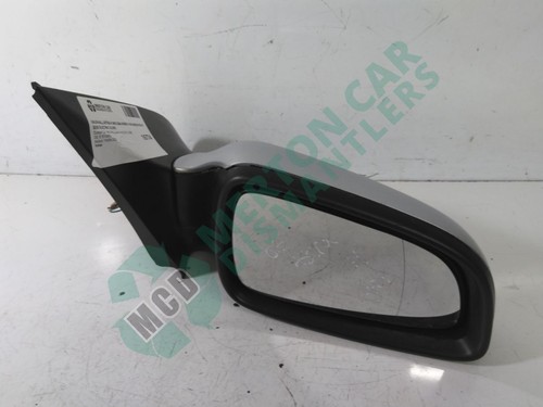 Vauxhall astra mk5 2004 wing - vauxhall,