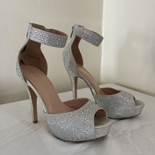 DREAM PAIRS Swan Platform
