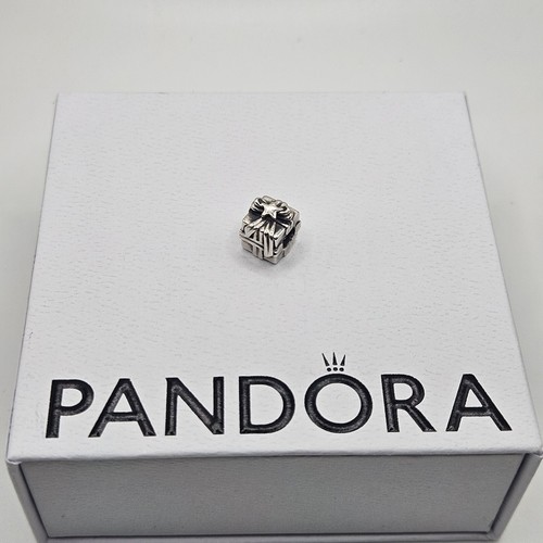 Genuine pandora christmas - genuine,