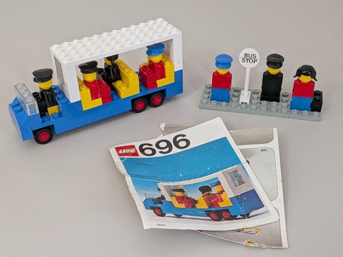 Lego 696 bus stop - lego, legoland