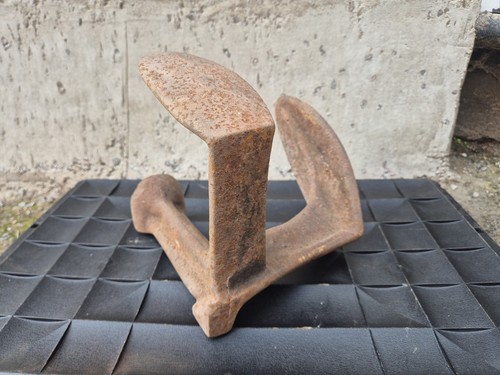 Vintage cast iron cobbler - cast-iron, cobbler’s