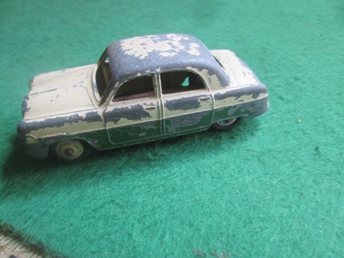 Dinky toys ford zephyr - dinky,