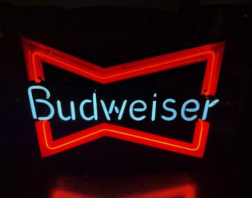 Vintage budweiser flashing - ​vintage,