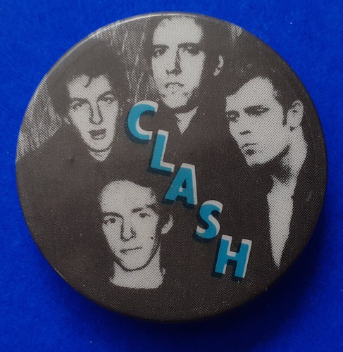 The clash badge original - clash,