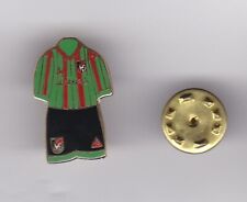 Glentoran " Kit " ( Ireland )