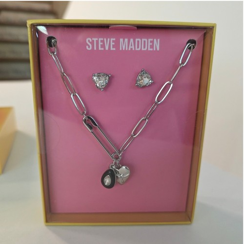 Steve madden silver tone - steve,