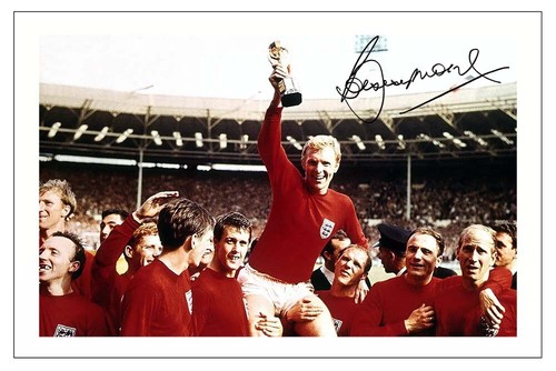 Bobby moore england world - bobby,