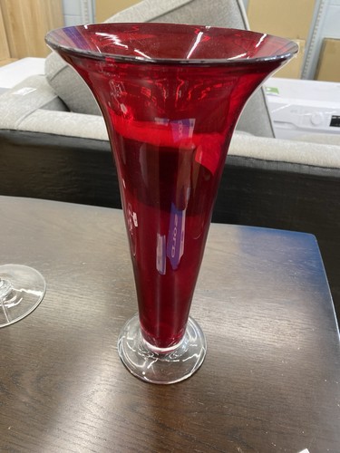 Ruby red glass trumpet vase - red,