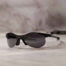 OAKLEY SUB ZERO Sunglasses