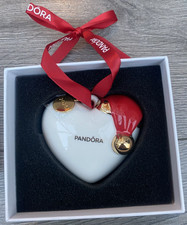 New Pandora 2025 White Heart