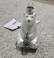 H&M polar bear white glass