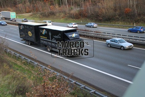 Truck photo mercedes benz - truck,