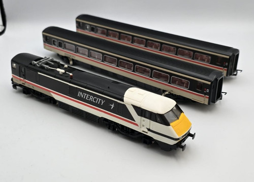 Hornby intercity swallow 225 - intercity,