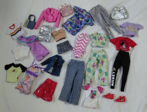 Barbie doll clothes bundle - barbie,