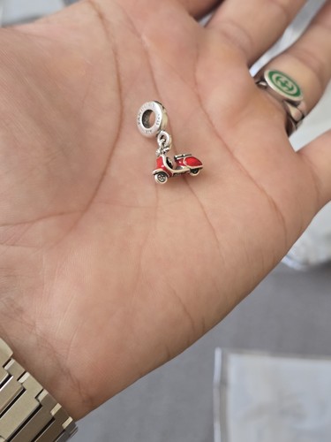 Pandora red enamel scooter - red,