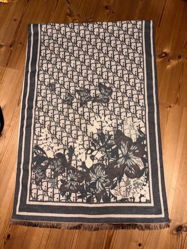 Dior blanket stole linen - dior,