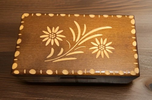 Vintage reuge swiss music box - reuge,