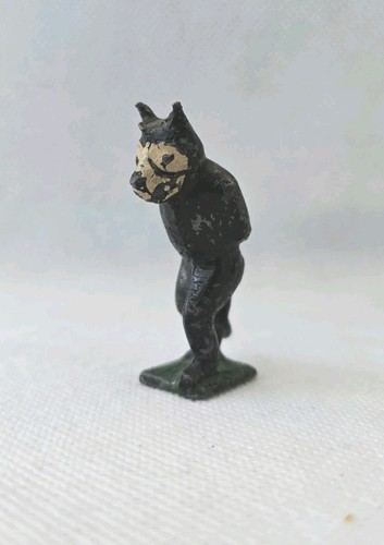Vintage painted lead - painted,