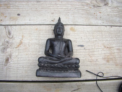 Seated meditating praying - 6.5",