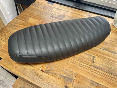 British customs slammer seat - british,